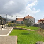 Quinta Rosas 5 *